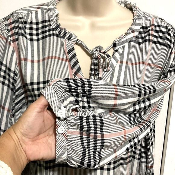 TORRID Split Front With Neck Ties 3/4 Sleeve Blouse Plaid Gingham Plus Size 2X - Picture 4 of 14